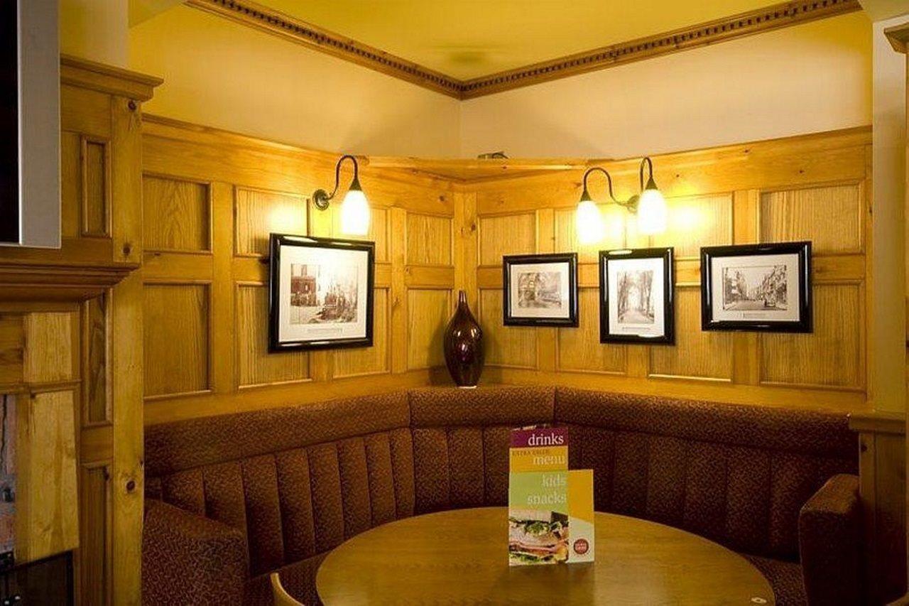 Premier Inn Дънфърмлин Екстериор снимка