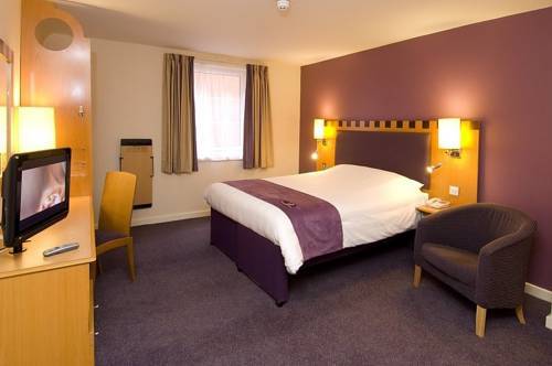 Premier Inn Дънфърмлин Екстериор снимка