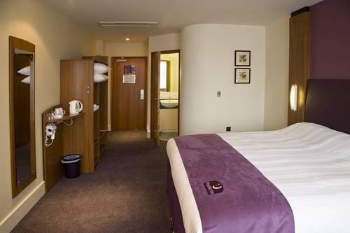 Premier Inn Дънфърмлин Екстериор снимка
